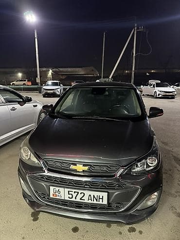 Chevrolet Spark: 2019 г., 0.9 л, Типтроник, Бензин, Хэтчбэк