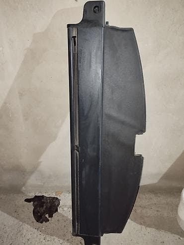 Аксессуарлар жана тюнинг: Резина Төшөмөлдөр Багажник үчүн түсү - Кара — 2