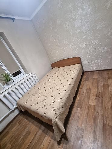 Продаю кровать с матрасом - Размер спального места 140×200 см. -