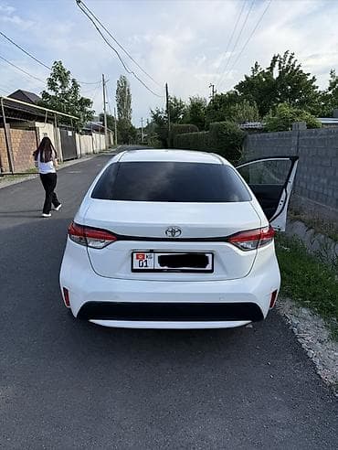 suzuki lets 2: Toyota Corolla: 2022 г., 1.5 л, Вариатор, Бензин, Седан — 5