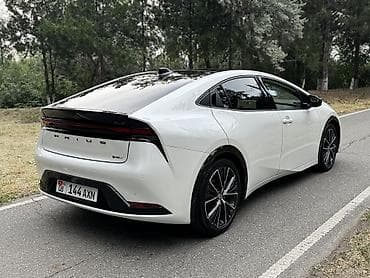 wuling mini ev: Toyota Prius: 2024 г., 2 л, Робот, Гибрид, Хэтчбэк — 5