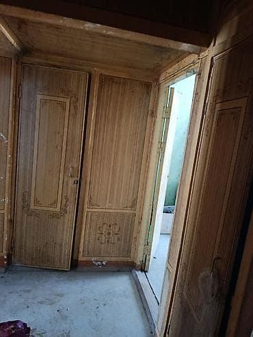 продажа квартира город бишкек: 3 комнаты, 48 м², 105 серия, 1 этаж, Старый ремонт — 5