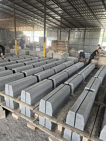 газоны: Дорожный бордюр, Прессованный, Бетонный, Новый — 3