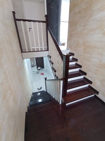 гостевой дом на иссык куле: Лестницанын баардык турун жазайбыз кара жыгач, сосна, фониерден — 10