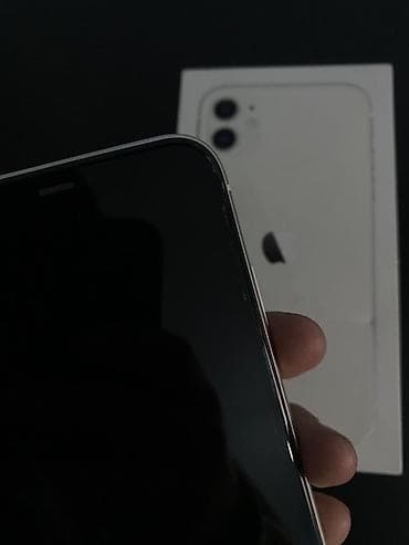 Apple iPhone: IPhone 11, Б/у, 64 ГБ, Белый, Зарядное устройство, Коробка, Чехол, 70 % — 6