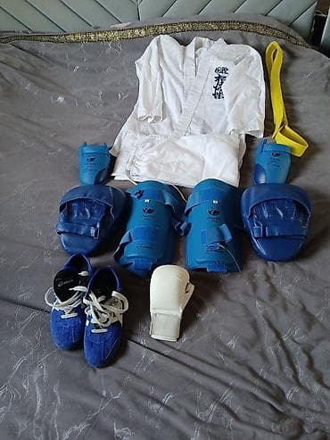 Комплект для занятий каратэ/киокушин. Состав: - Кимоно (ги) белое с — 4