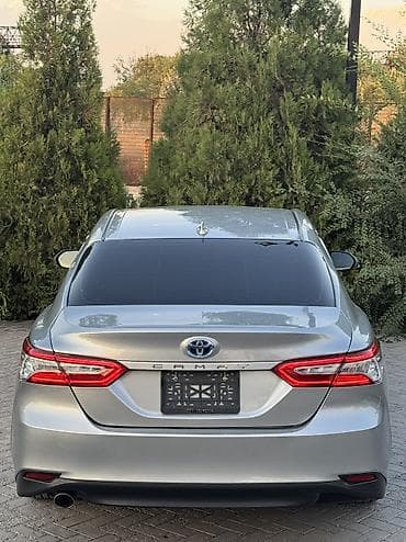 тойота грузовик: Toyota Camry: 2019 г., 2.5 л, Автомат, Гибрид, Седан — 5