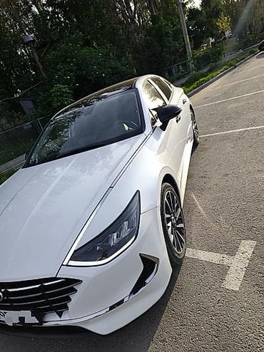 Транспорт: Hyundai Sonata: 2020 г., 2 л, Автомат, Бензин, Седан — 1