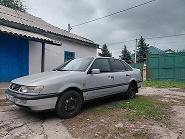 Volkswagen Passat: 1995 г., Седан