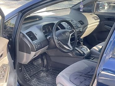 Honda Civic: 2007 г., 1.8 л, Автомат, Бензин, Седан — 5