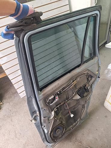 mini kuper: Дверь Задняя левая Suzuki — 1