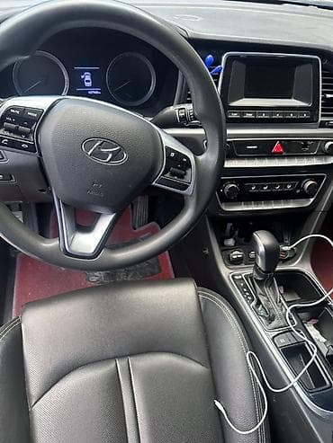 Hyundai Sonata: 2020 г., Автомат, Седан — 3
