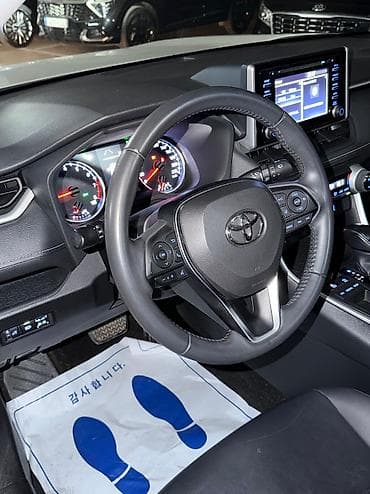 дубликат ключа от машины: Toyota RAV4: 2019 г., 2.5 л, Автомат, Бензин, Кроссовер — 4