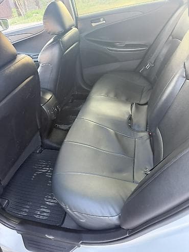 Транспорт: Hyundai Sonata: 2011 г., 2 л, Автомат, Газ, Седан — 4