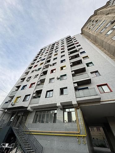 Квартиры: 3 комнаты, 80 м², Боконбаева/Уметалиева Элитка, 9 этаж, Евроремонт — 1