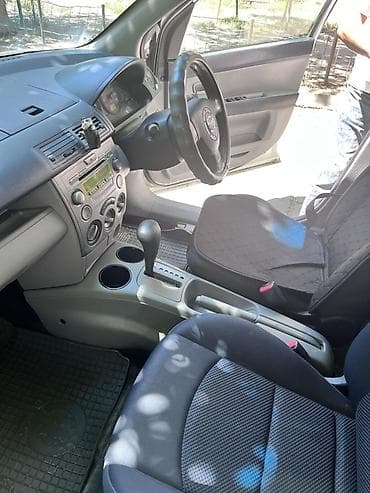 mazda: Mazda Demio: 2004 г., 1.3 л, Автомат, Бензин, Хэтчбэк — 8