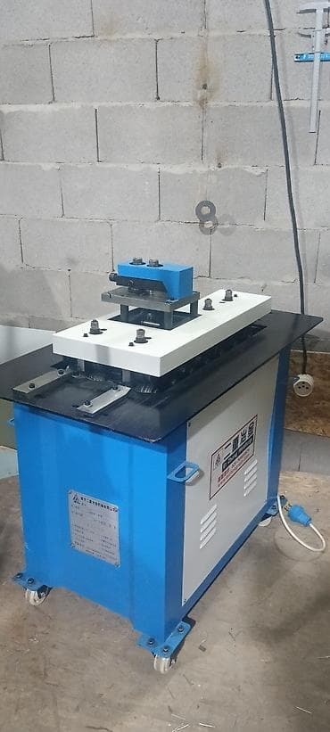 Аппараты для стирки ковров: Станок листогибочный новый — 1