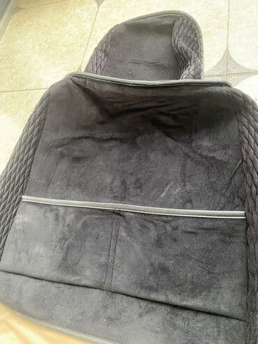 runx alex: Чехолдор Велюр, түсү - Кара, Toyota, Колдонулган — 3