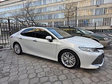 тайта карина: Toyota Camry: 2017 г., 2.5 л, Автомат, Бензин, Седан — 2