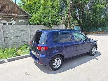 б в: Mazda Demio: 2004 г., 1.3 л, Автомат, Бензин, Хэтчбэк — 2