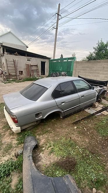 бмв е 36 капот: Кузов BMW 5‑Series E34, седан, серебристый цвет (металлик), под разбор — 1
