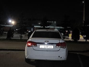 cruze: Chevrolet Cruze: 2013 г., 1.6 л, Механика, Бензин, Седан — 4