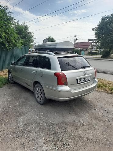 Toyota Avensis: 2003 г., 2 л, Автомат, Бензин, Универсал