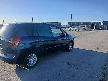 windom 2001: Toyota Ipsum: 2002 г., 1.6 л, Ручные, Бензин, Минивэн — 2