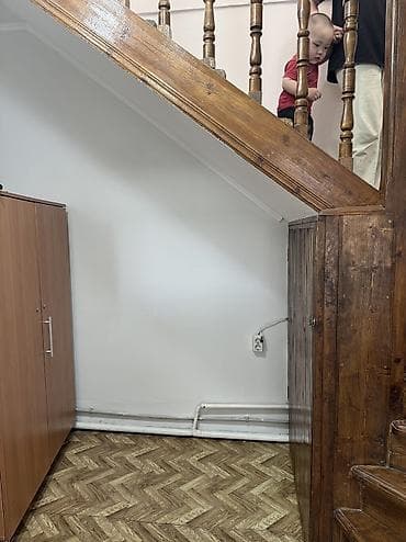 требуется парикмахер: 70 м², 2 комнаты, Евроремонт, Кондиционер — 10
