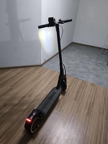 электронный сомакат: Электросамокат, Б/у — 3