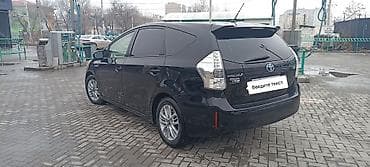 Toyota Prius V: 2012 г., 1.8 л, Вариатор, Гибрид, Универсал — 2