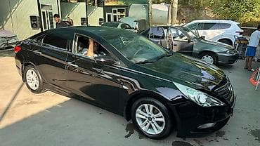 full construction: Hyundai Sonata: 2010 г., 2 л, Автомат, Газ, Седан — 4