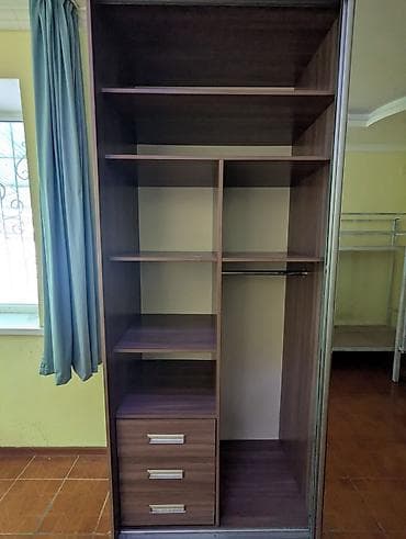 сервант с зеркалом: Шкаф купе, Б/у, С зеркалом, ЛДСП — 2