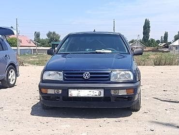 Продажа авто: Volkswagen Vento: 1993 г., 1.8 л, Механика, Бензин, Седан — 1