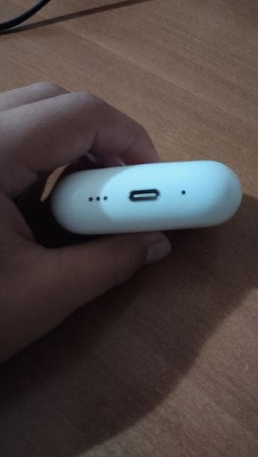 realme buds: Вакуумные, Apple, Б/у, Беспроводные (Bluetooth), Классические — 4