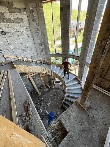 калисо бетон: Бетонная лестница Для дома, Форма лестницы: Винтовая — 6