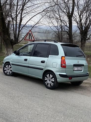 Hyundai Matrix: 2002 г., 1.6 л, Ручные, Бензин, Минивэн