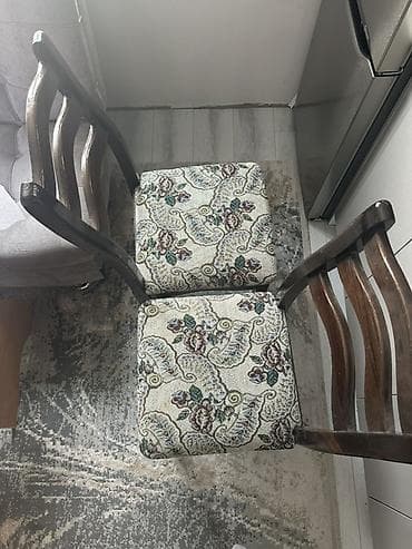 кухуный гарнитур бу: Стул для кухни, Дерево — 1