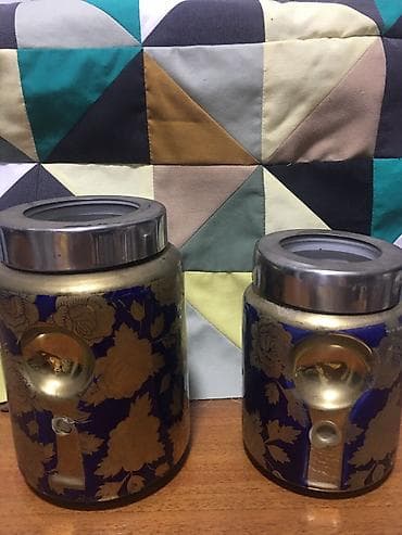 Нужны крышки и ложки к этим чайницам Или продам как есть
