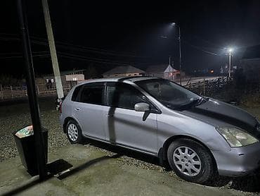 сивик ош: Honda Civic: 2002 г., 1.5 л, Автомат, Бензин, Бус — 3
