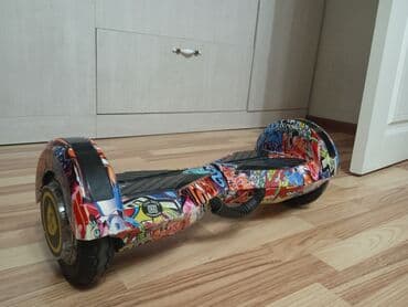Гироскутер с ярким дизайном "граффити" предлагает удобное и