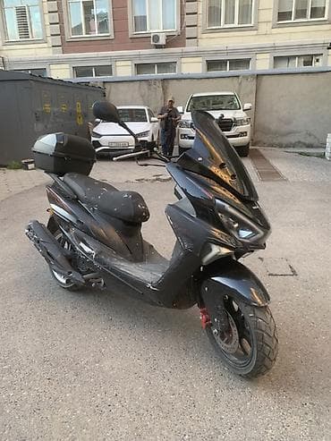 es 2020: Макси-скутер 150 куб. см, Бензин, Б/у — 2