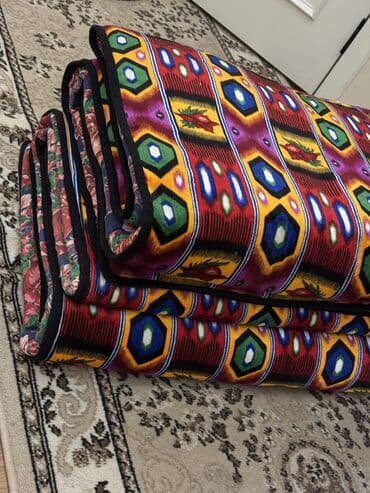 тремя одеялами: Плед, Все сезоны, Двусторонний — 3