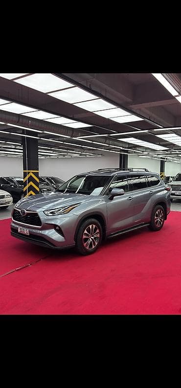 corolla 2022: Toyota Highlander: 2022 г., 2.5 л, Автомат, Гибрид, Кроссовер — 1