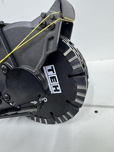 форма для бордюра: Штроборез электрический TEH в кейсе - Профессиональный штроборез для — 5