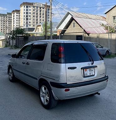Продажа авто: Toyota Raum: 1997 г., 1.5 л, Автомат, Бензин, Хэтчбэк — 4