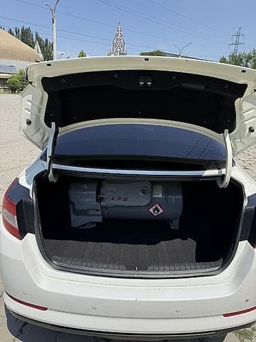 купить мерс с: Kia K5: 2013 г., 2 л, Автомат, Бензин, Седан — 6