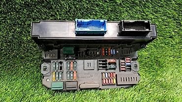 bmv e32: Блок предохранитель Е70 1 452 558 Год 2009 В отличном состоянии — 2