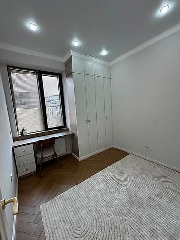 discovery studio: 3 комнаты, 73 м², Асанбай мкр Элитка, 14 этаж, Дизайнерский ремонт — 1