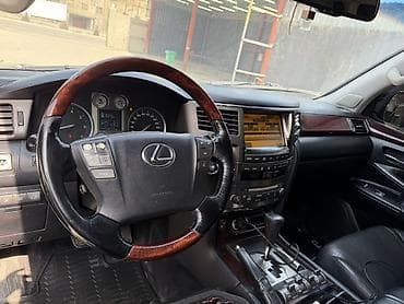 на ходу дымит: Lexus LX: 2010 г., 5.7 л, Автомат, Газ, Внедорожник — 9